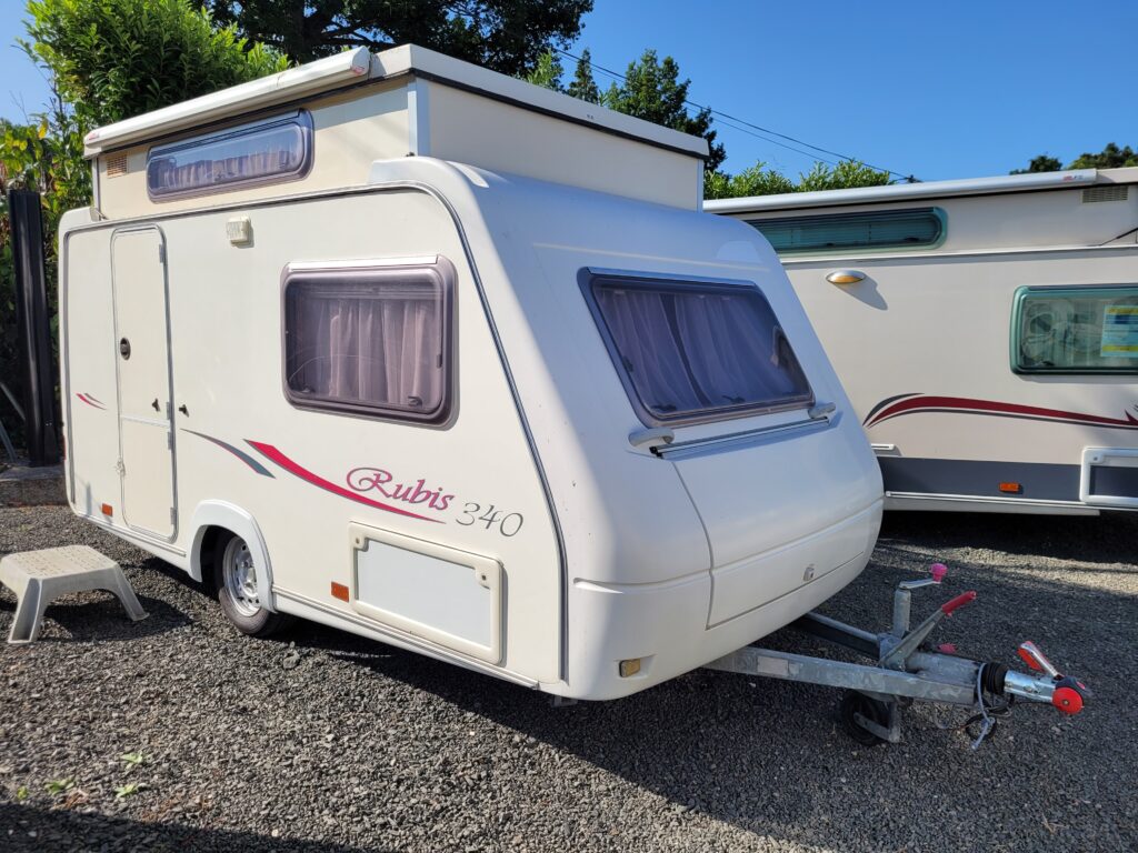 Rubis 340
